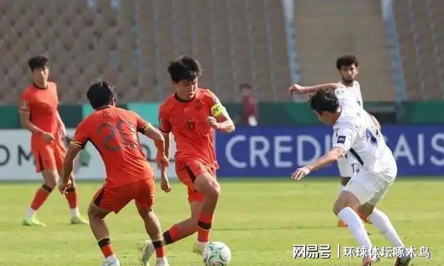 ESPN记者:湖人队内部人士暗示詹姆斯父子可能一起转投新球队